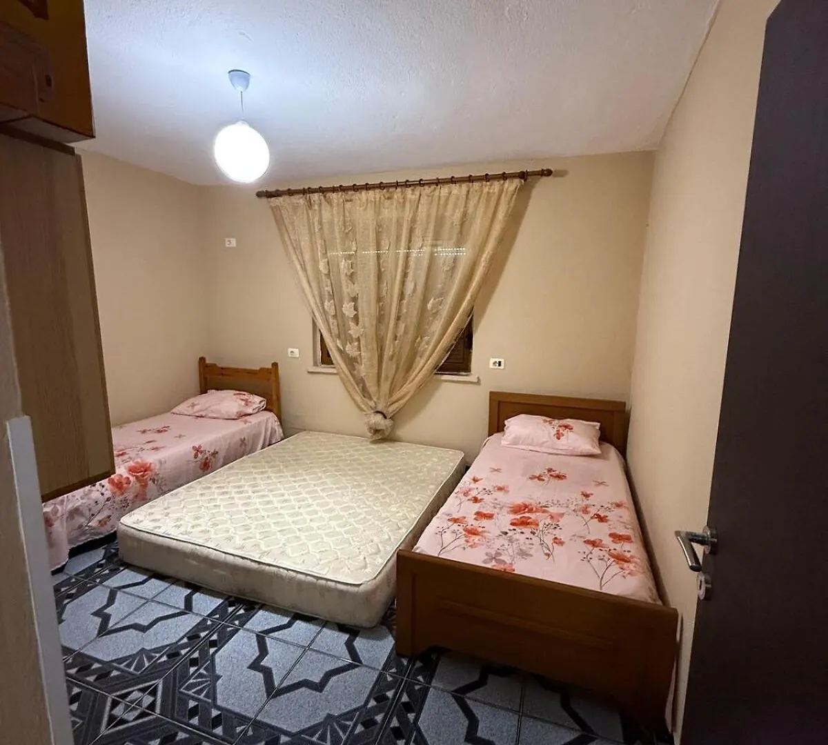 2 Bedroom Flat In Shenvasil Shen Vasil